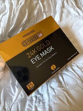 24K Gold Eye Mask - Gold & Black